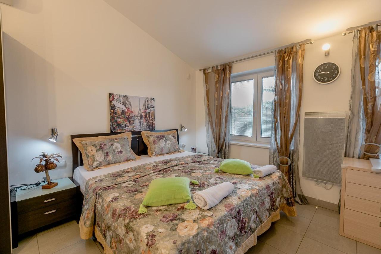Olive Garden Apartment Петровац Экстерьер фото
